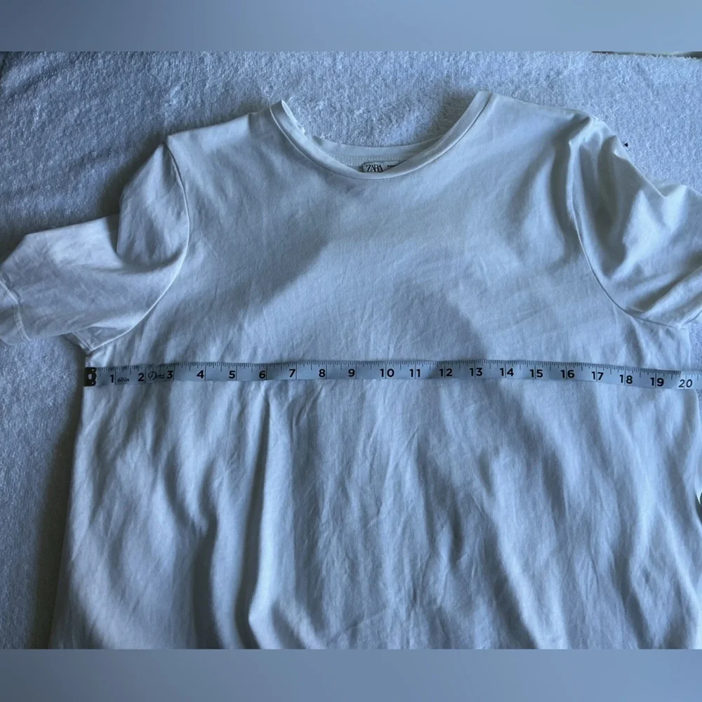 Zara White Short Sleeve Tee Sz M